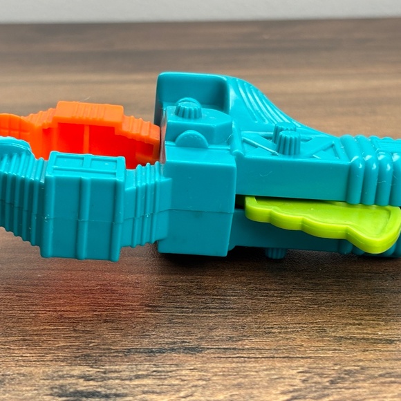 VINTAGE McDonald's Space Rescue LUNAR GRABBER Happy Meal toy 1994 Works - Picture 8 of 9